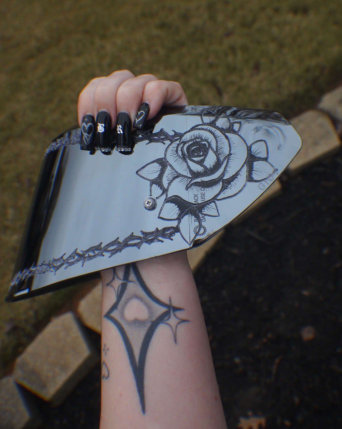 Thorns and Roses Visor