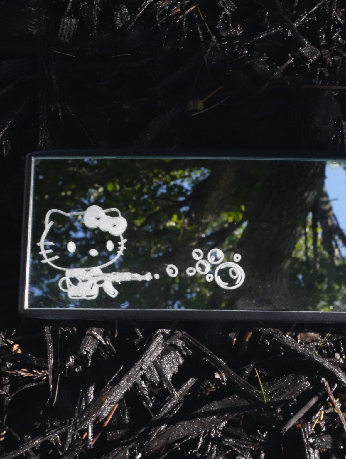HK Mirror