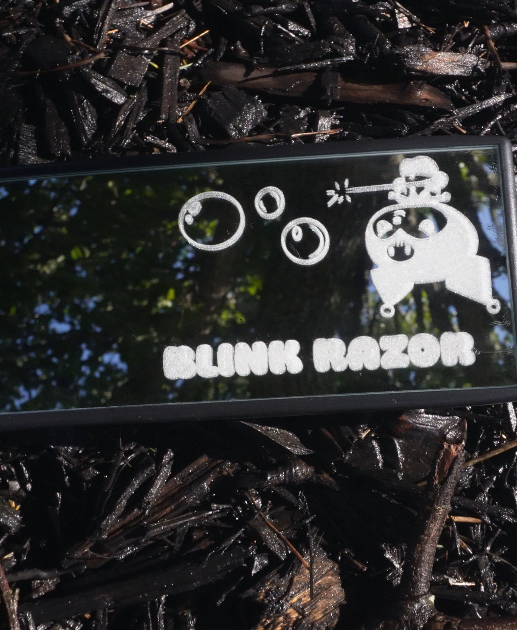 HK Mirror